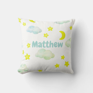 Fluffe Wolken und Sterne Monogramm Kissen
