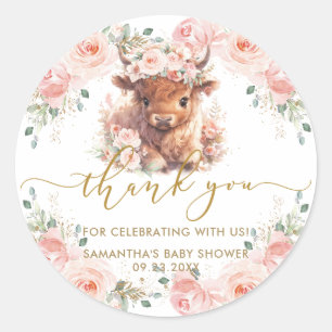Fluffige Highland-Kuh Rosa Floral Baby Shower Runder Aufkleber