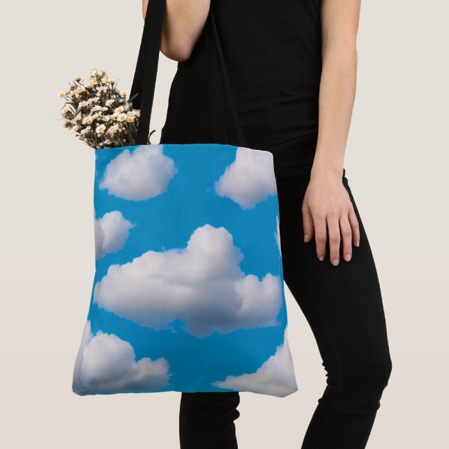 Fluffy Clouds (Von Nahem)