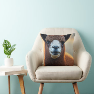 "Fluffy Majesty: The Big Wooly Brown Alpaca" Kissen