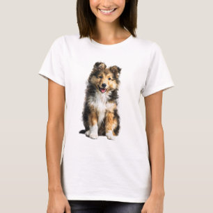 Fluffy Shetland Sheepdog Welpen Illustration Fraue T-Shirt
