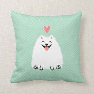 Fluffy White Spitz mit Valentinherz Kissen