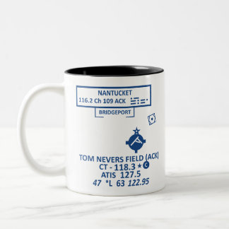 Flughafen Nantucket (KACK) Zweifarbige Tasse