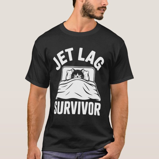 Flugkatze Jetlag-Überlebende T-Shirt (Vorderseite)