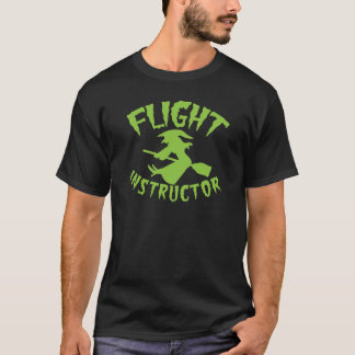 Fluglehrerhexe auf einem Broomstick Halloween T-Shirt