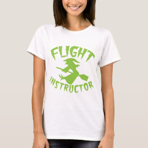 Fluglehrerhexe auf einem Broomstick Halloween T-Shirt