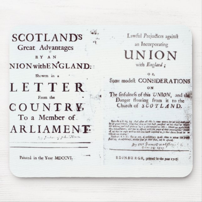 Flugschriften, die beide Seiten zeigen Mousepad (Vorne)