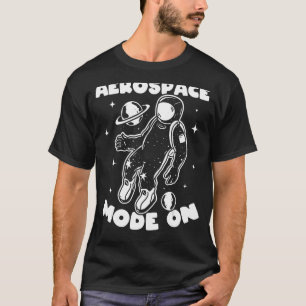 Flugverkehrsmodus im Weltraum-Raumfahrtflugzeug T-Shirt