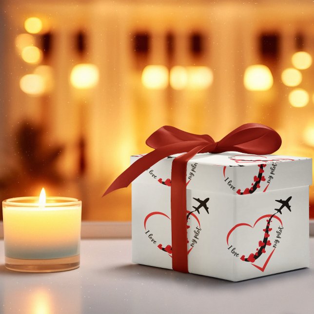 Flugzeug mit Herzblut ILÜber meinen Pilot Spaß Geb Geschenkpapier (Von Creator hochgeladen)