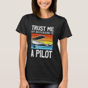 Flugzeugpilot Freund Vintage Retro Vertrau Mir Mei T-Shirt