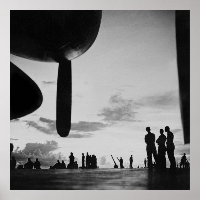 Flugzeugträger der 40er Jahre Poster (Vorne)