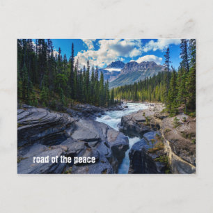 Fluss - Grünwald - Felsen - Zitat Mix Postkarte
