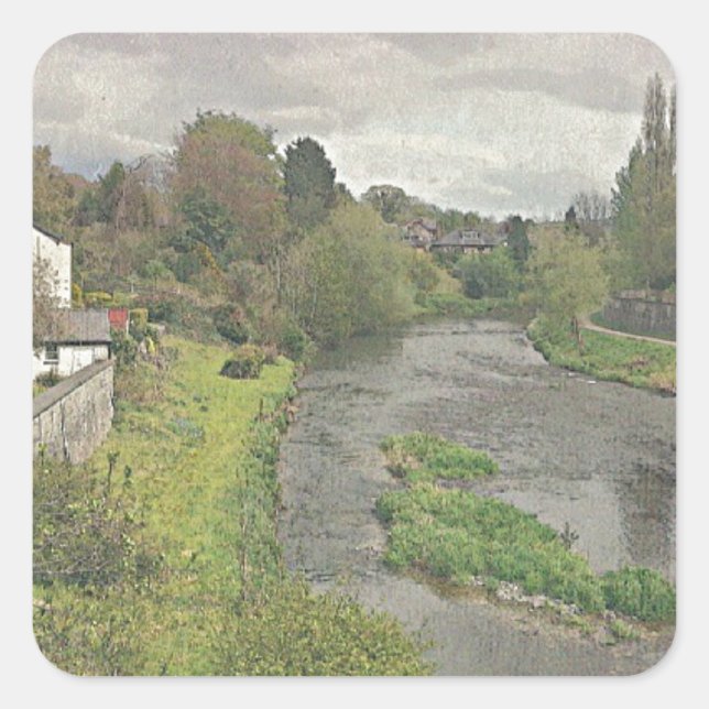 Fluss Hafren in Newtown, Powys Quadratischer Aufkleber (Vorderseite)