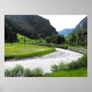 Fluss in den Schweizer Alpen Poster