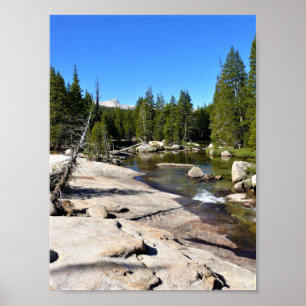 Fluss Tuolumne mit Domspitze, Josemite, CA Poster