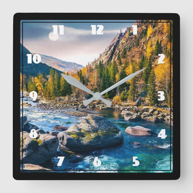 Fluss und Gebirge Landschaftliches Foto Quadratische Wanduhr (Vorderseite)