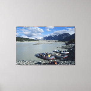 Flussabwärtsfahren auf dem Alsek River Leinwanddruck