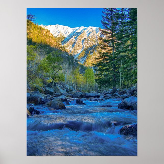 Flussbett Sonnenaufgang // Wasser mit langer Expos Poster (Vorne)