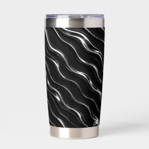 Flüssiges Chrome-Bewegungsmuster Futuristische F Thermobecher