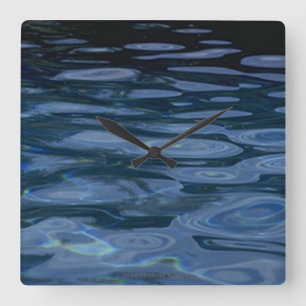 FLÜSSIGWASSERKLOCK QUADRATISCHE WANDUHR