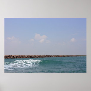 Flüstern des Golfs: Eine sanfte Welle Poster