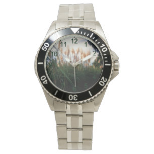 "Flüstern des Windes: Die weißen Pampasegräser" Armbanduhr