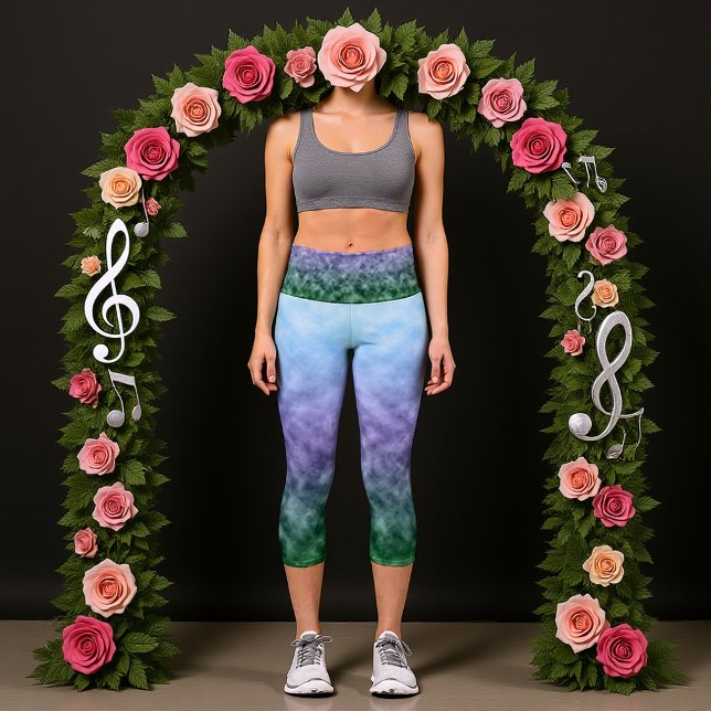 Flüstern von Pastel Vale Capri Leggings (Von Creator hochgeladen)