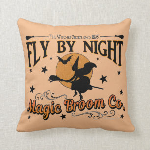 Fly by Night Magic Broom Co. Mit Spinnennetz Kissen
