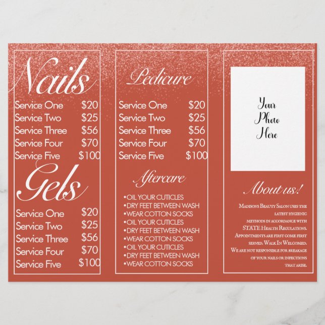 Flyer für moderne Nagelservices-Broschüre (Vorne)