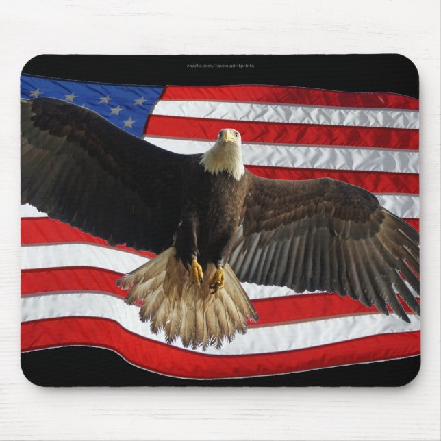 Flying Bald Eagle USA Patriotic Gift Mousepad (Vorne)