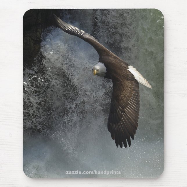 Flying Bald Eagle & Waterfall Mousepad (Vorne)