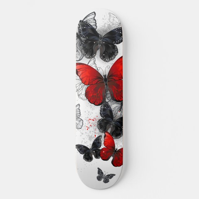 Flying Black and Red Morpho Butterfliegen Skateboard (Vorderseite)