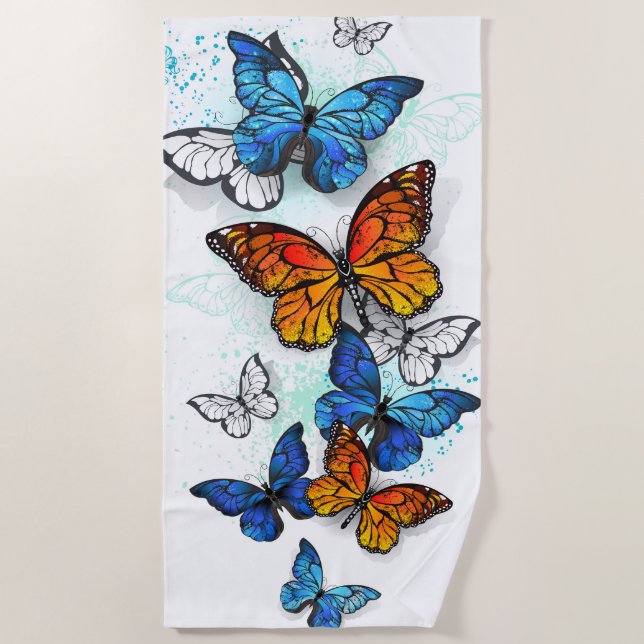 Flying Butterflies Morpho und Monarch Strandtuch (Vorderseite)