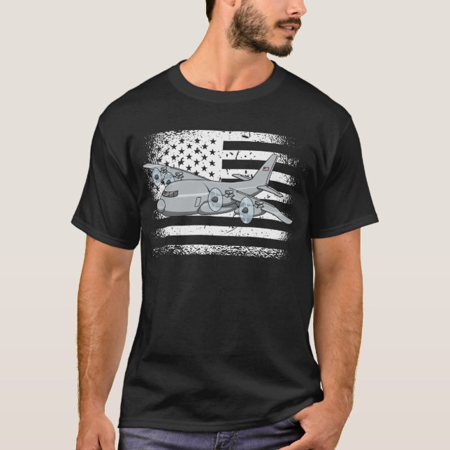 Flying C-130 American Flag Military C130 Hercules T-Shirt (Vorderseite)