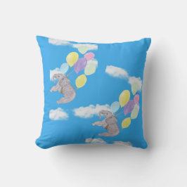 Flying Elephant Kissen