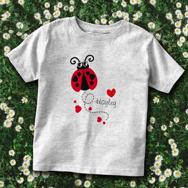 Flying ladybug herzen Red Name T - Shirt (Von Creator hochgeladen)