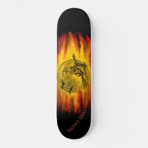 Flying mit schwarzer Katze , halloween night Skateboard