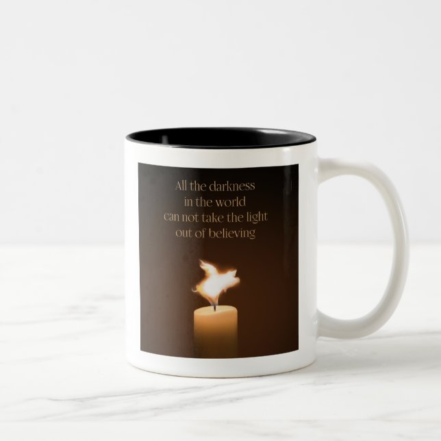 Flying Pig Candle Flame Zweifarbige Tasse (Rechts)