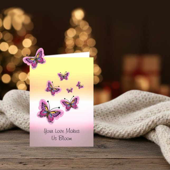 Flying pink butterflies for Mother ‘s Day Karte (Von Creator hochgeladen)