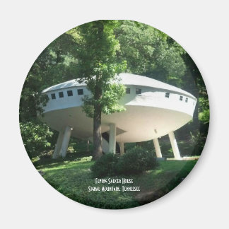 Flying Saucer House Kühlschrank Magnet