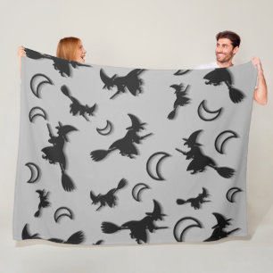 Flying witter zwischen Halbmond zu Halloween-Nacht Fleecedecke