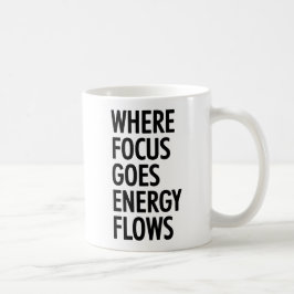 Focus zerteilt tasse