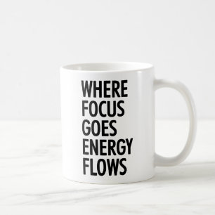 Focus zerteilt tasse