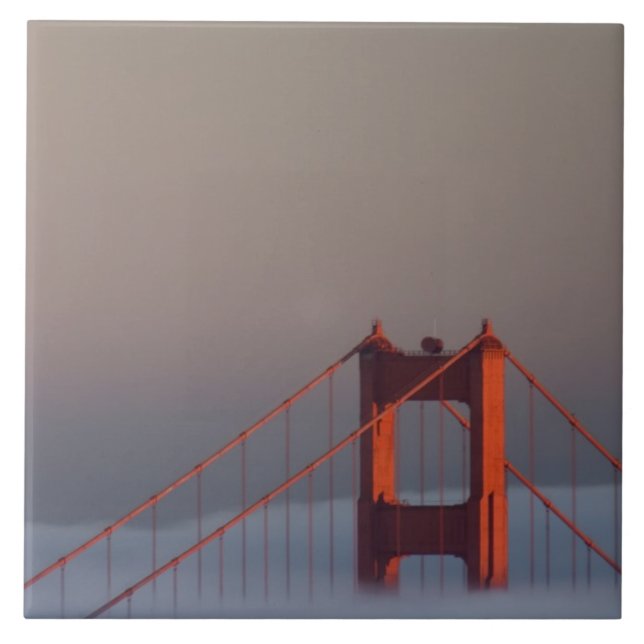 Fog rollt durch die Bucht von San Francisco Fliese (Vorderseite)