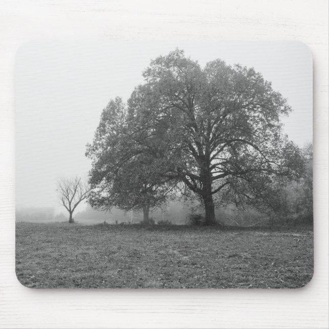 Foggy Autumn Morning Grauscale Mousepad (Vorne)