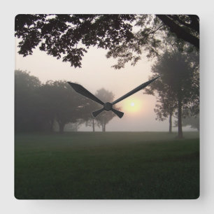 Foggy Morning Wall Clock Quadratische Wanduhr