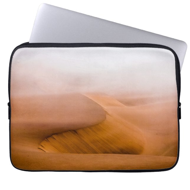 Foggy Namib Desert Laptop Sleeve (Vorderseite)