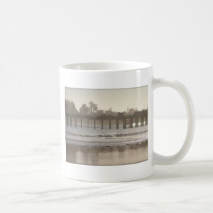 Foggy Santa Cruz Wharf Tasse