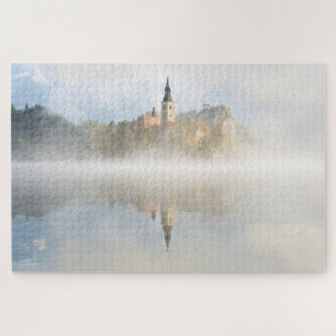 Foggy Sonnenaufgang am Bled-See Puzzle