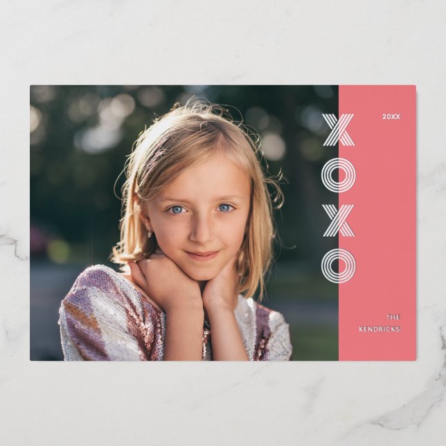 Foil XOXO Valentine's Day Foto Card - Bubblegum Folieneinladung (Vorderseite)